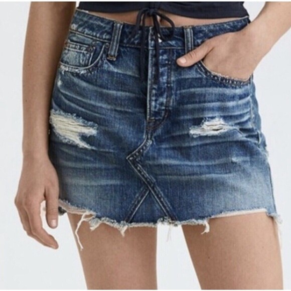 American Eagle Festival Mini Skirt Button Fly  Distressed Denim Women's Size 2 - Picture 1 of 12
